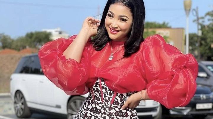 Smart and Classy Ways to Style Organza Blouse with Ankara Skirt