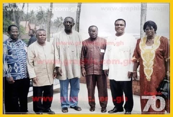 Here is the trending photo of Kufuor, Atta Mills and Akufo-Addo
