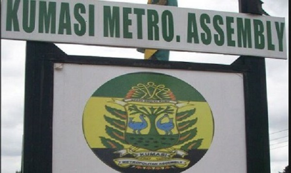 KMA impounds, fines 22 commercial vehicles over unapproved fares