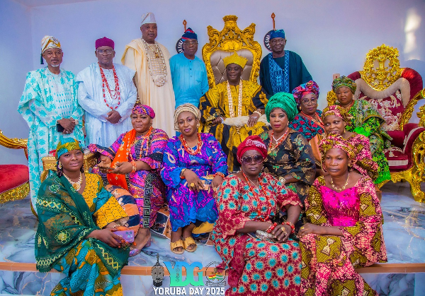Olu of Kasoa pledges GH¢10,000 for Yoruba Day following organisers’ courtesy visit