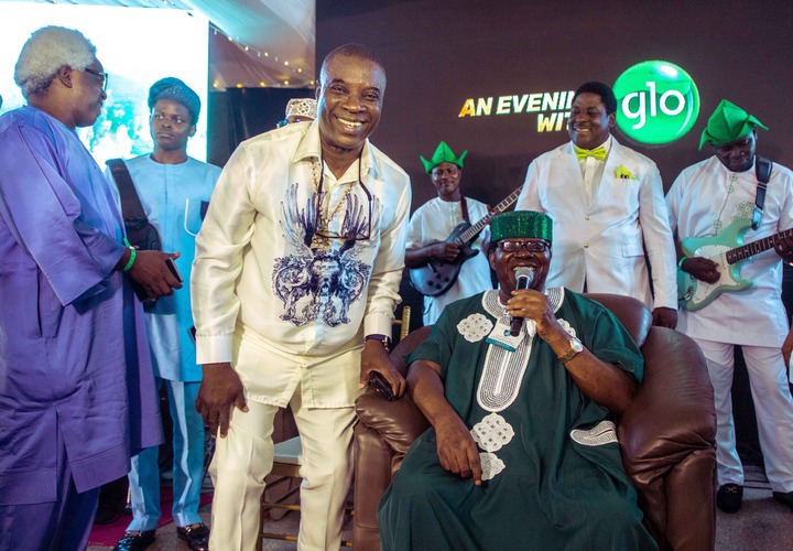 Ebenezer Obey, KWAM 1, Kiekie, others serenade Ijebu Ode at ‘Evening with Glo’