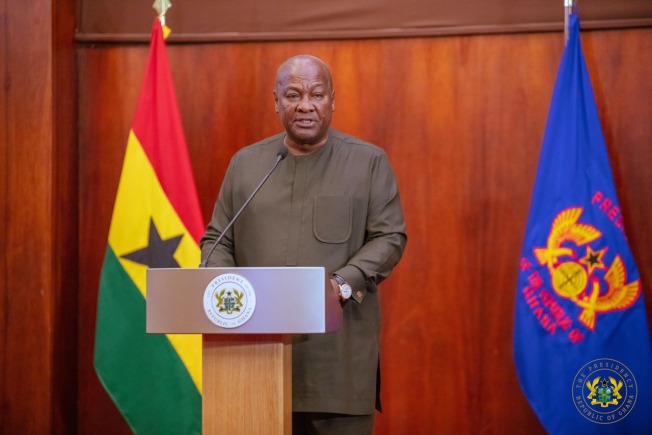 Don’t politicise police promotions – President Mahama to Police Council