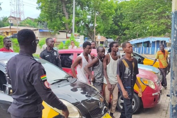 25 victims rescued, 5 suspects in police custody