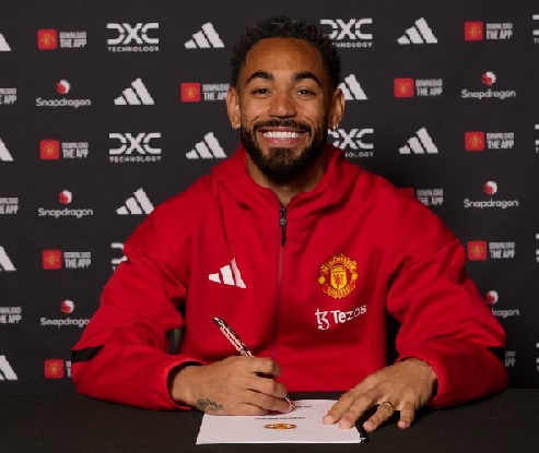 Manchester United announce signing of Brazilian forward Matheus Cunha