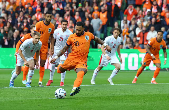 Depay equals scoring record as Dutch beat Malta