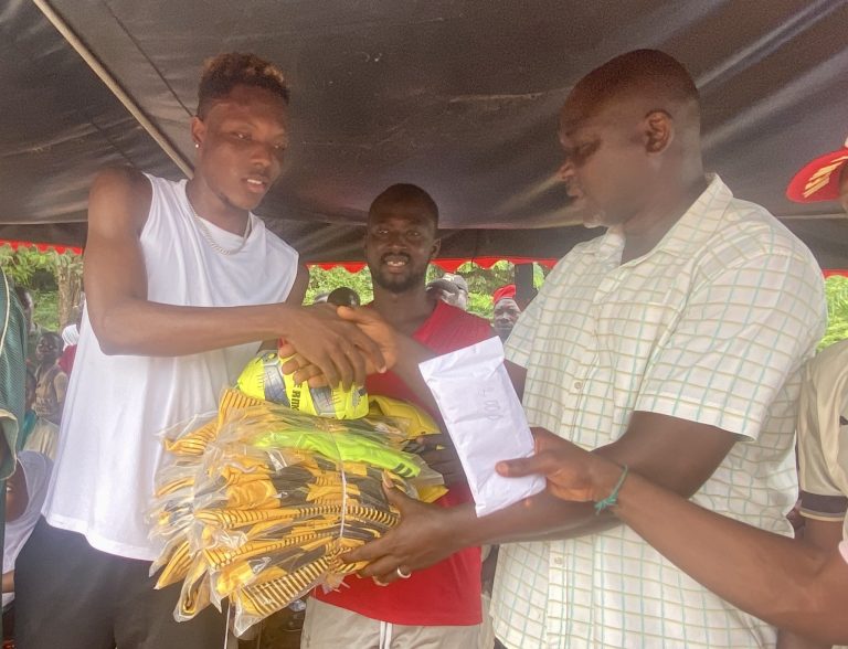 Musah Mohammed donates jerseys and footballs to youth teams in Nkawkaw