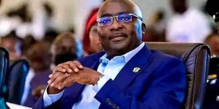 “DDEP, PDS, $1=GHS17” – Netizen lists Dr Bawumia’s rich ideas
