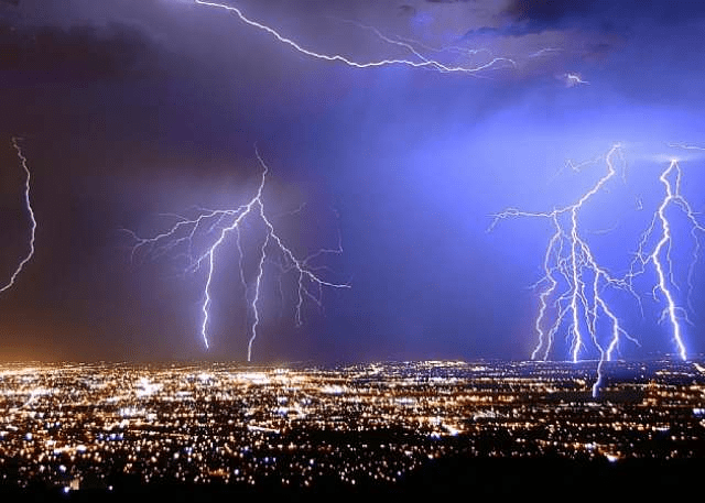 Heavy Thunderstorms Expected in These Regions of Ghana Today
