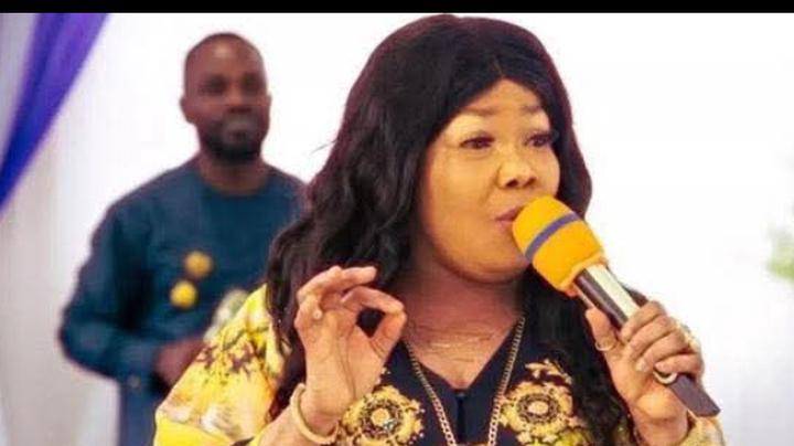 My Hair Costs 4k Dollars – Nana Agradaa Brags