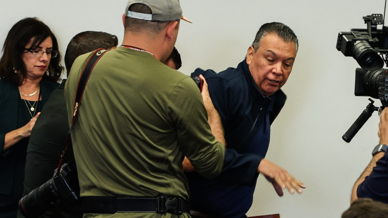 US senator dragged out of LA immigration news conference