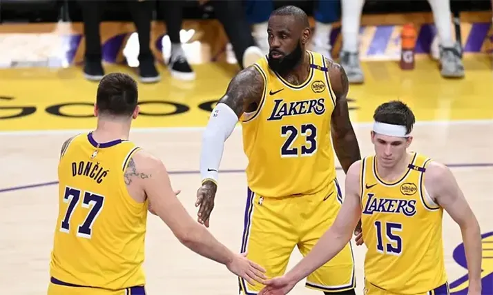 Lakers Set For Record-Breaking $10 Billion Sale To Mark Walter