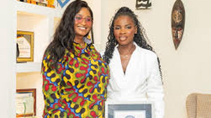 Minister Applauds Roselyn As Ghanaian Makeup Artist Uses Local Products to Set World Record