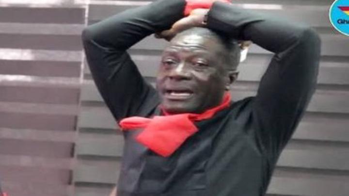 Captain Smart Finally Reacts To The Video Of Him Bowing To The Newly Crowned Igbo King In Ghana