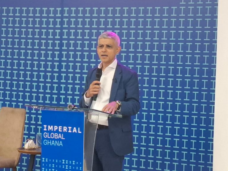 Mayor of London cautions UK against shutting out international students 