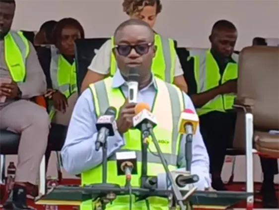 Energy Minister Woos Private Sector
