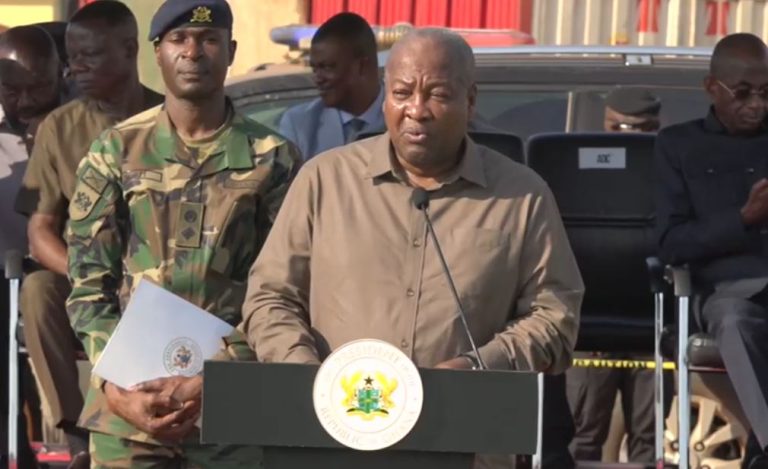Mahama pledges 70% world market cocoa price to farmers