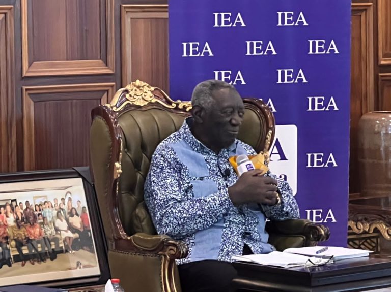 Former President Kufuor eulogises late Daddy Lumba  