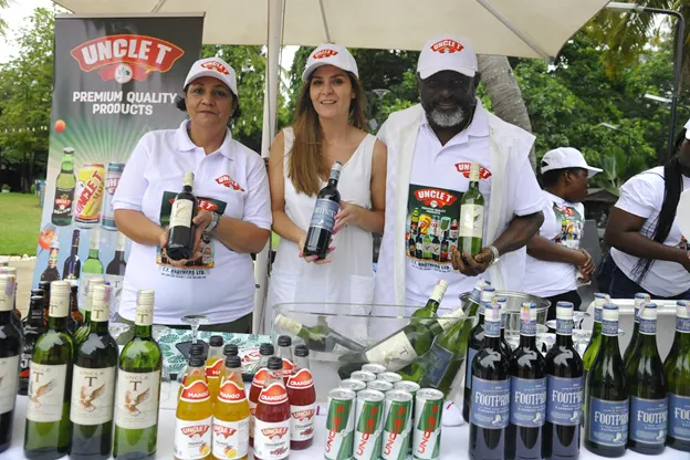 TT Brothers Launches Uncle T Sweet Wines