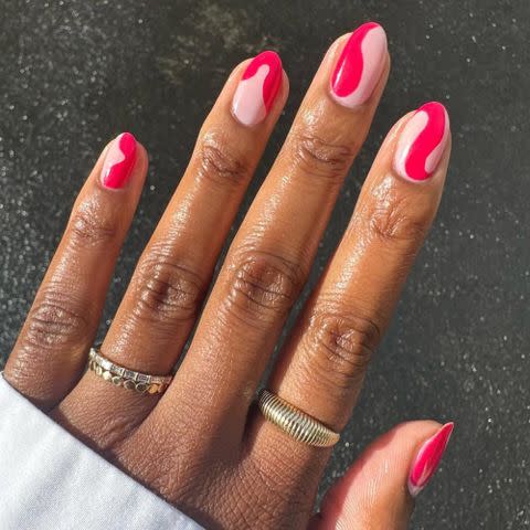 @lolo.nailedit / Instagram