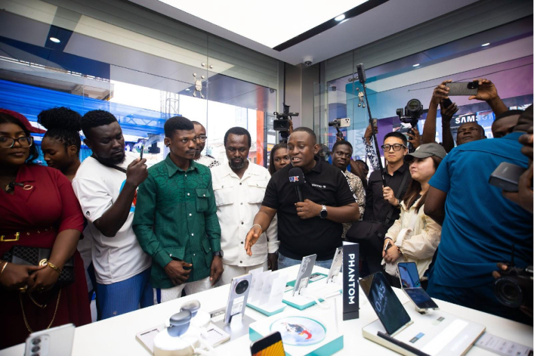 TECNO launches Ghana’s first and largest AI experience store
