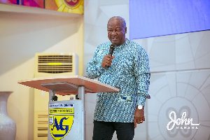Mahama condemns rising assault on journalists