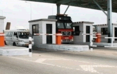 Ghana government to reintroduce road tolls – Minister