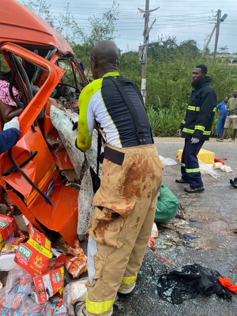 One dead, 18 injured in Yamoransa-Cape Coast road crash