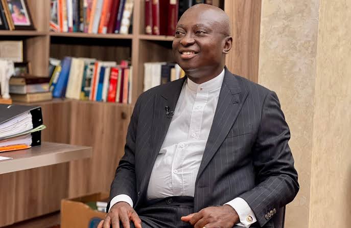 Revealed! Why Atta Akyea walked out on “ORAL” Judge