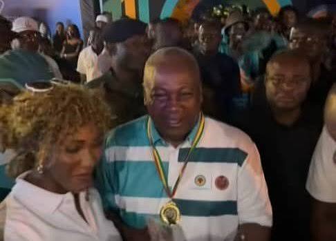 Wendy Shay Overjoyed as President Mahama Endorses Ready Album