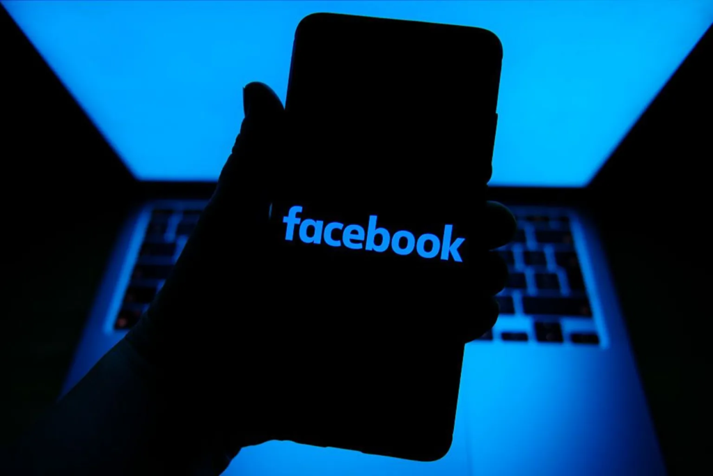 Facebook offering TikTok and YouTube creators $3,000 to post content