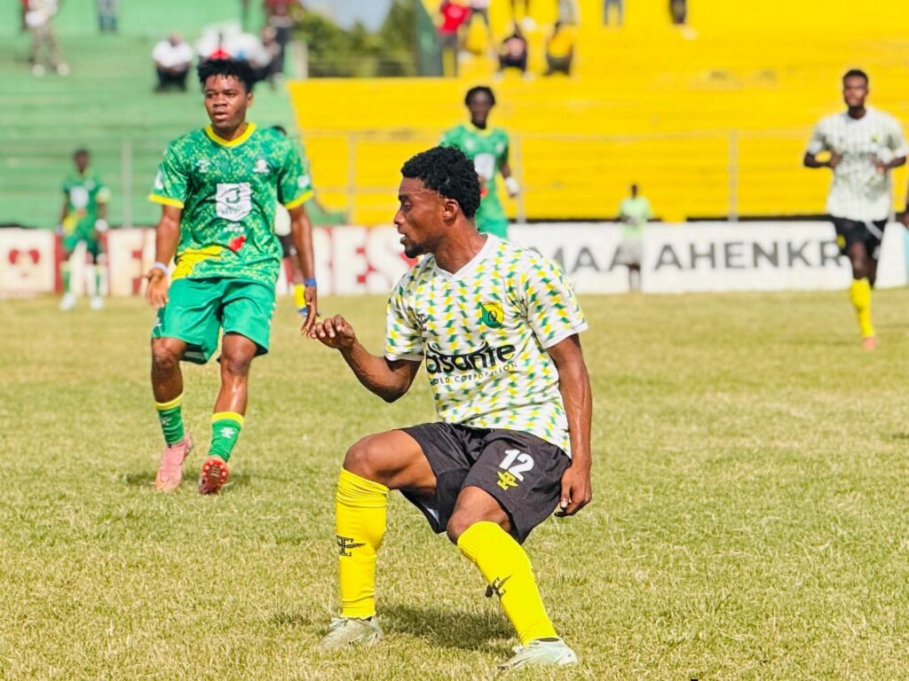 Aduana Stars halt league leaders GoldStars FC in Dormaa