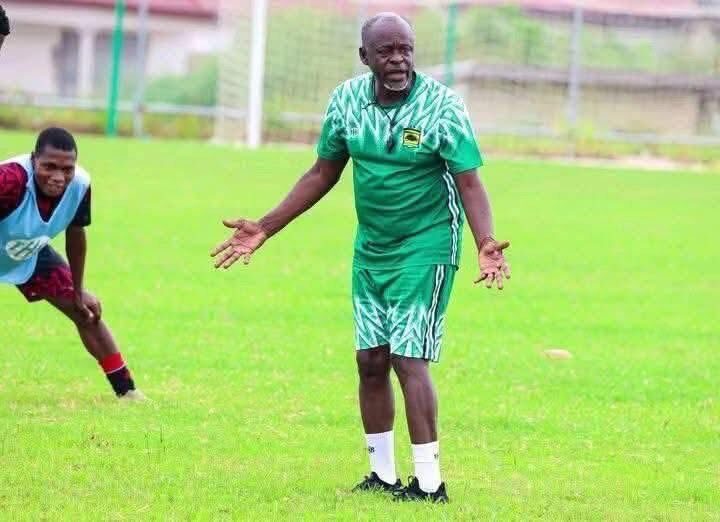 REPORTS: Coach Prince Owusu abandons his role at Asante Kotoko SC