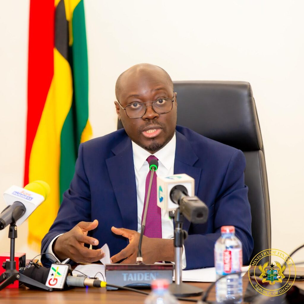 Ghana’s public debt rises to GH¢674bn