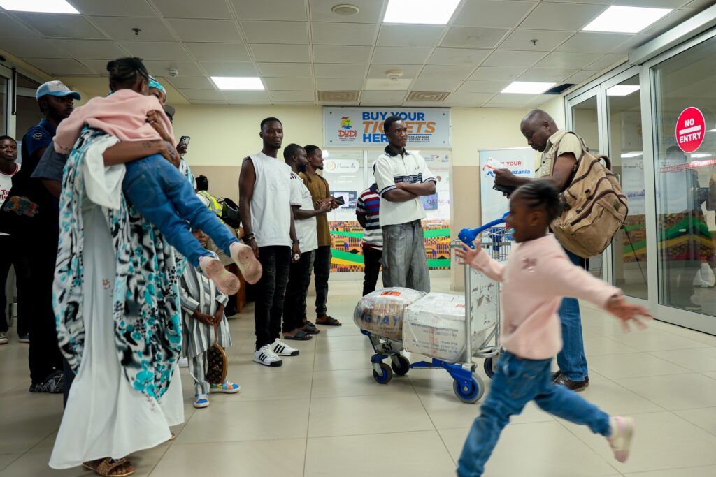 Ghana welcomes home citizens evacuated from South Africa | Migration News