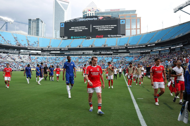 France vrs. Iraq interrupted by a thunderstorm. What do the rules say?
