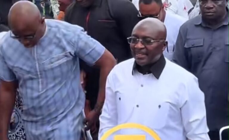 Vice President Bawumia Honors Apostle Kantanka at Grand National Thanksgiving Service in Kumasi