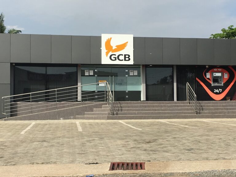 Police foil robbery attempt at Labone GCB Bank, two suspects killed
