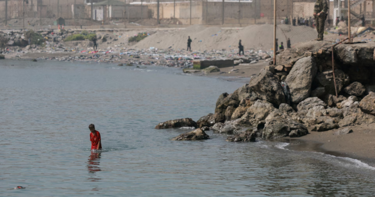 Spain rejects discussing sovereignty of enclaves with Morocco