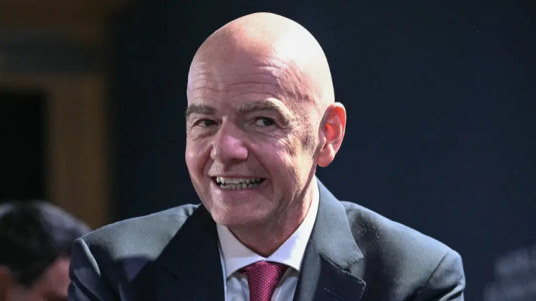 Premier League chief says Fifa self-destructed over World Cup plan