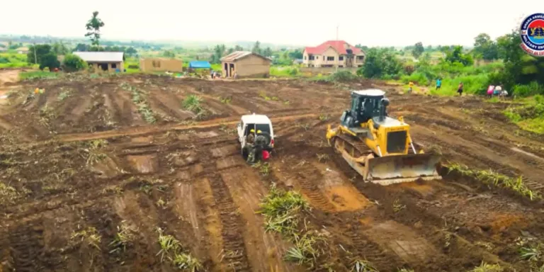 Accra–Kumasi Expressway: GAF clears 170km corridor, 6km left