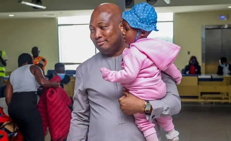 Ghana ends South Africa evacuation; brings home nearly 1,900