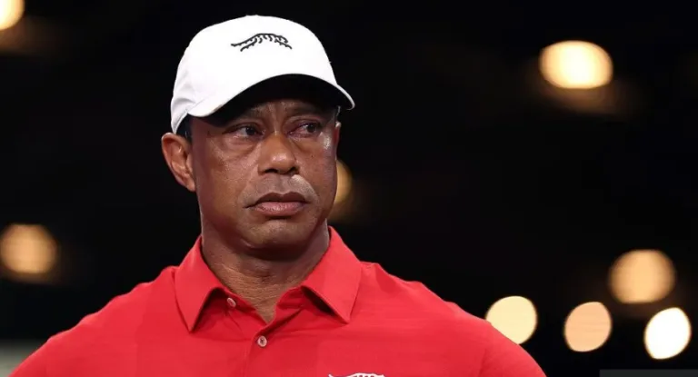 Tiger Woods gets five-year driving ban after reckless driving plea