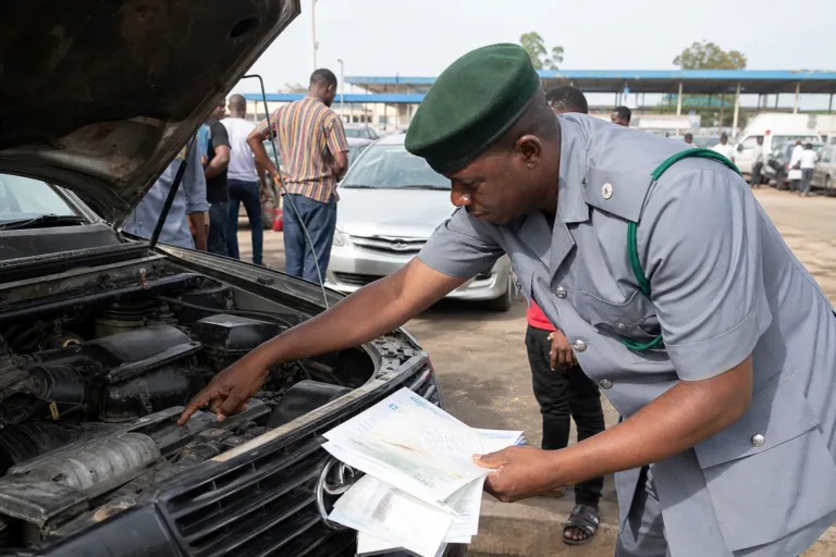 Ghana urges car buyers to verify customs status before payment